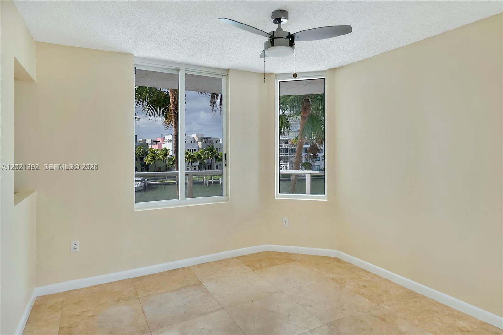 5900 Collins Ave #408 Miami Beach, FL 33140