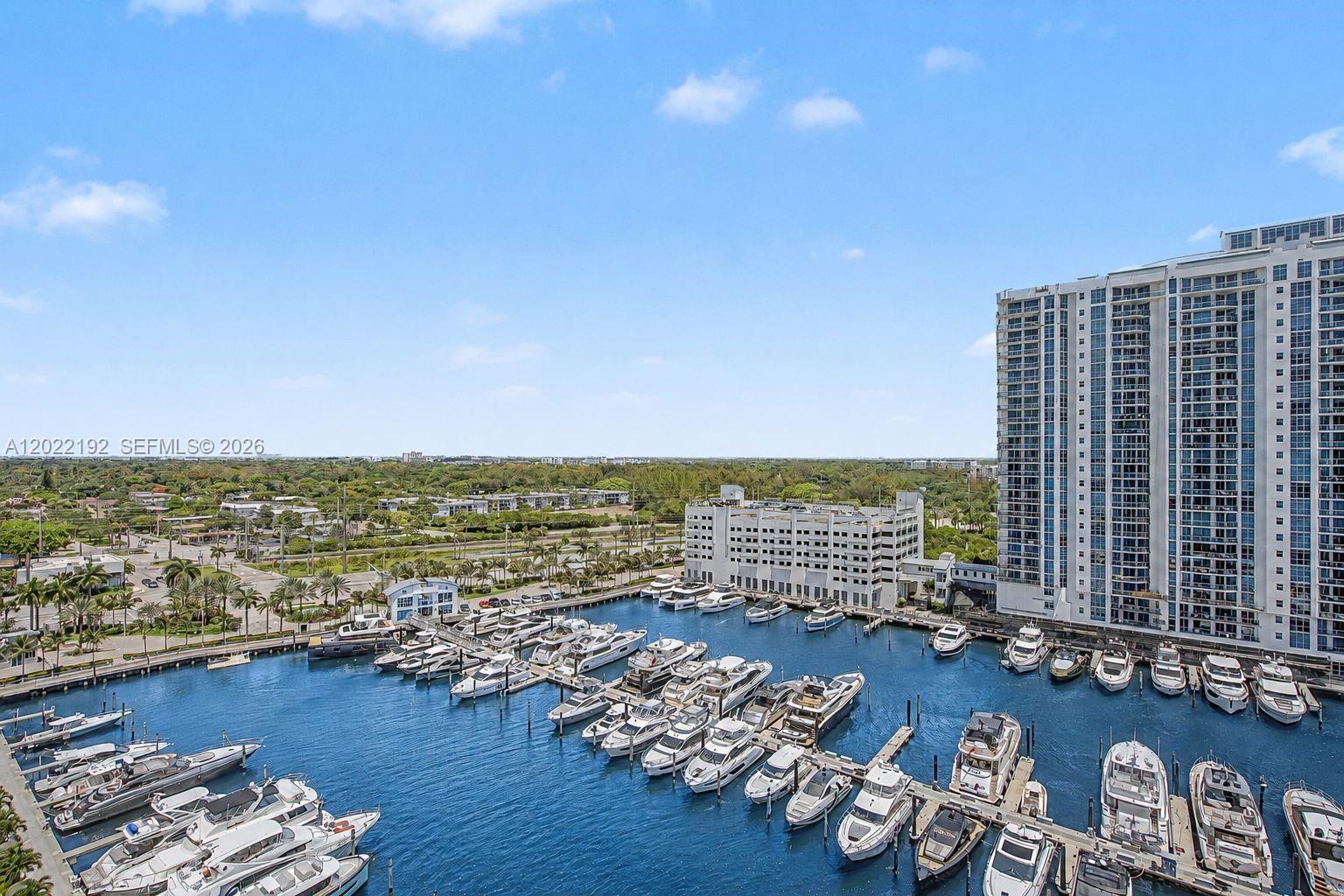 image Marina Palms Residences16