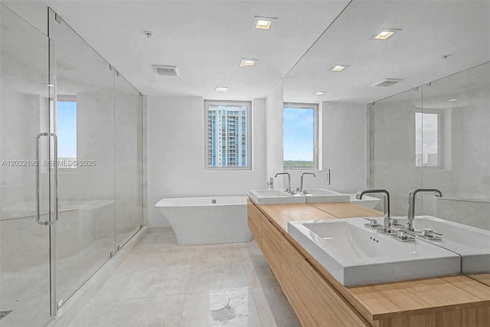 image Marina Palms Residences30