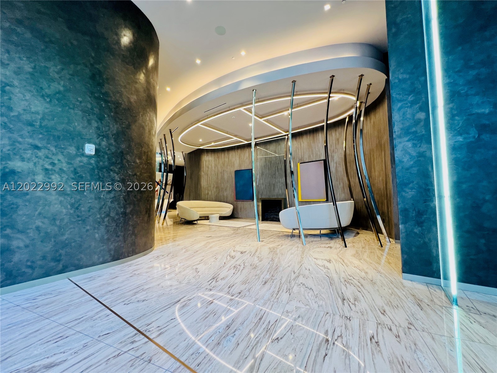 image Brickell Flatiron25