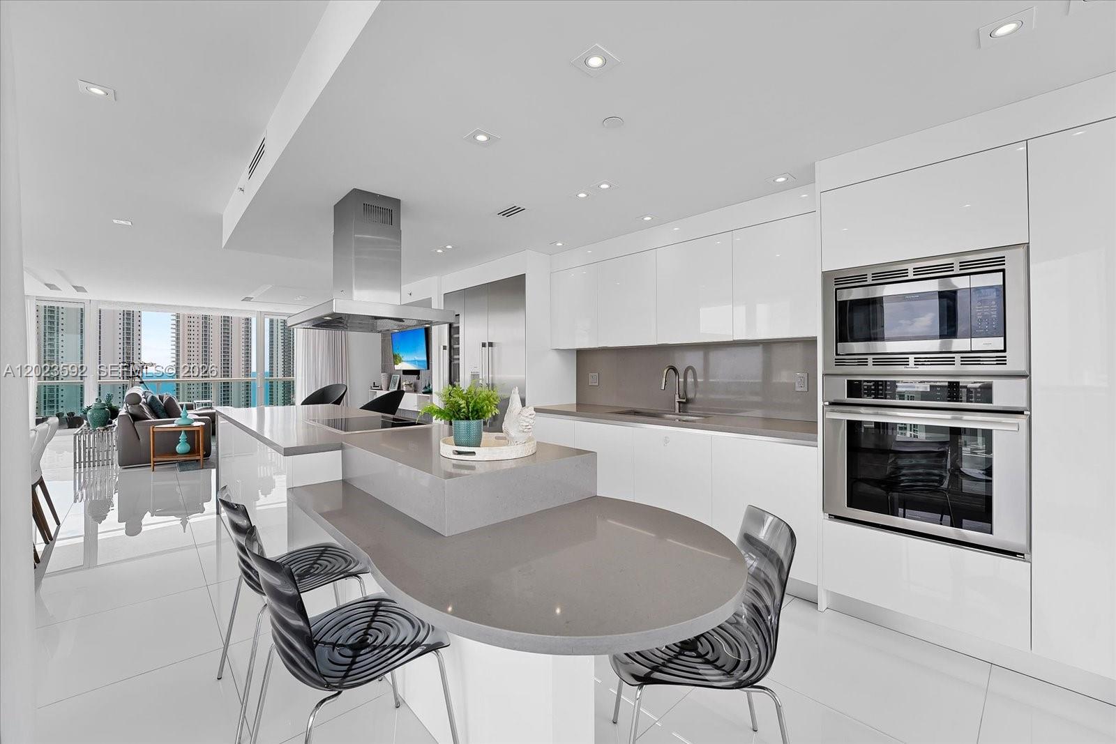 16500 Collins Ave #2451 Sunny Isles Beach, FL 33160