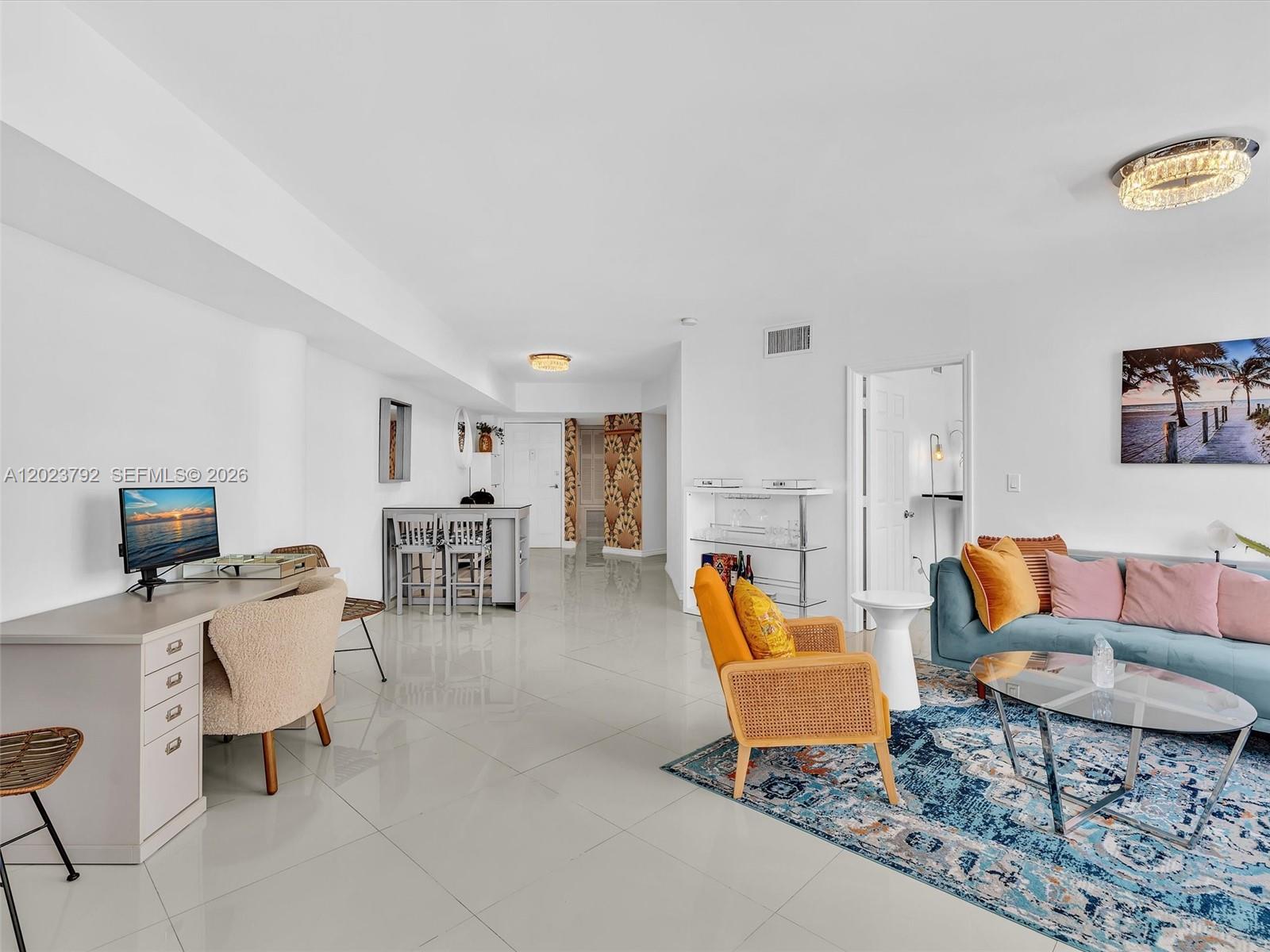 825 Brickell Bay Dr #2048 Miami, FL 33131