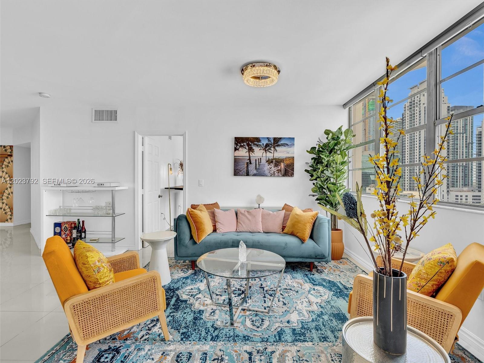 825 Brickell Bay Dr #2048 Miami, FL 33131
