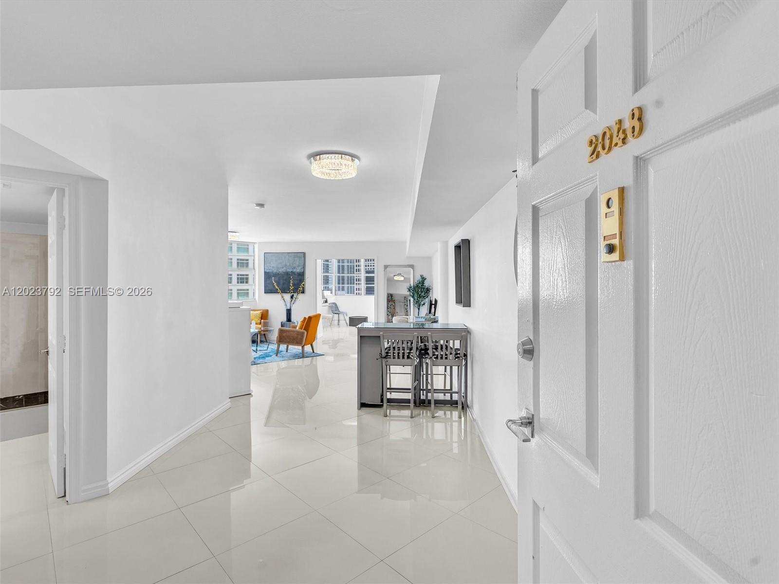 825 Brickell Bay Dr #2048 Miami, FL 33131