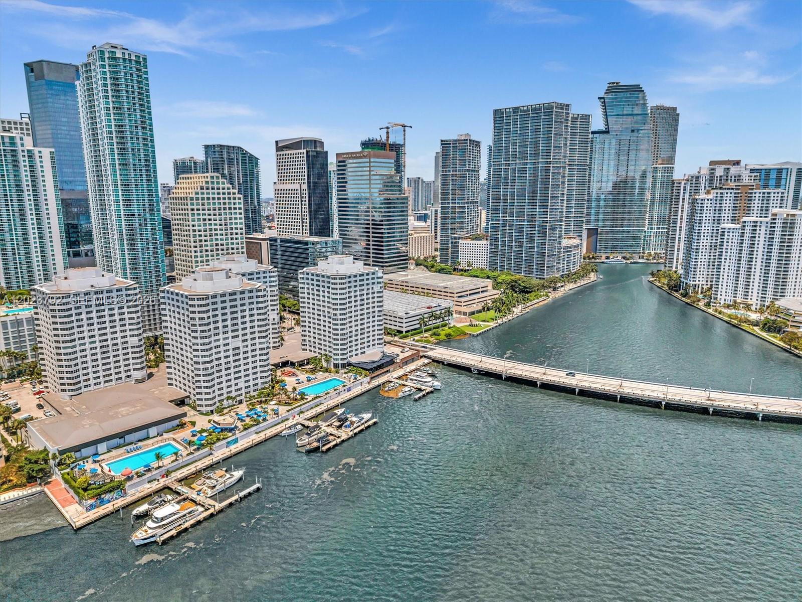 825 Brickell Bay Dr #2048 Miami, FL 33131