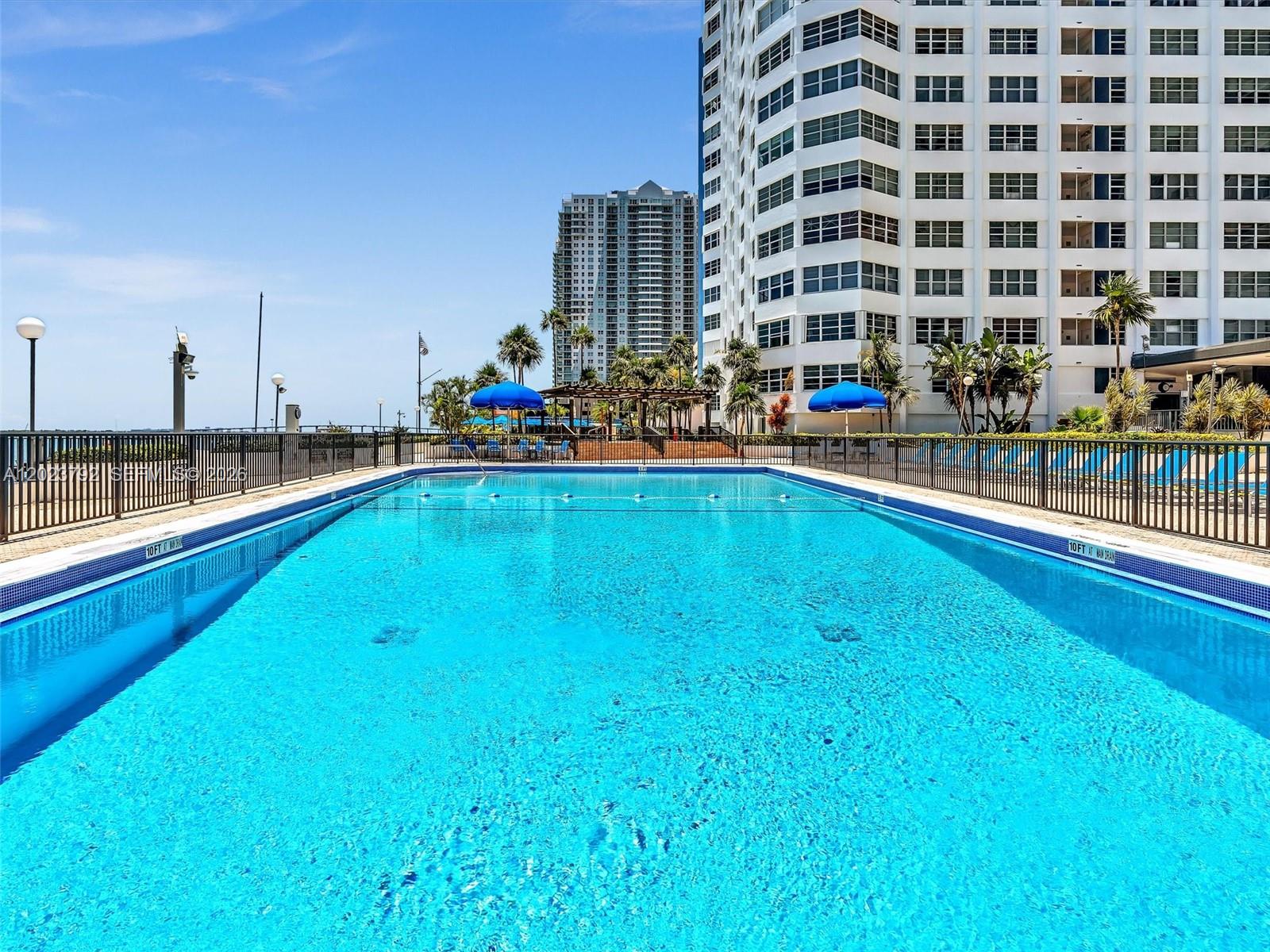 825 Brickell Bay Dr #2048 Miami, FL 33131