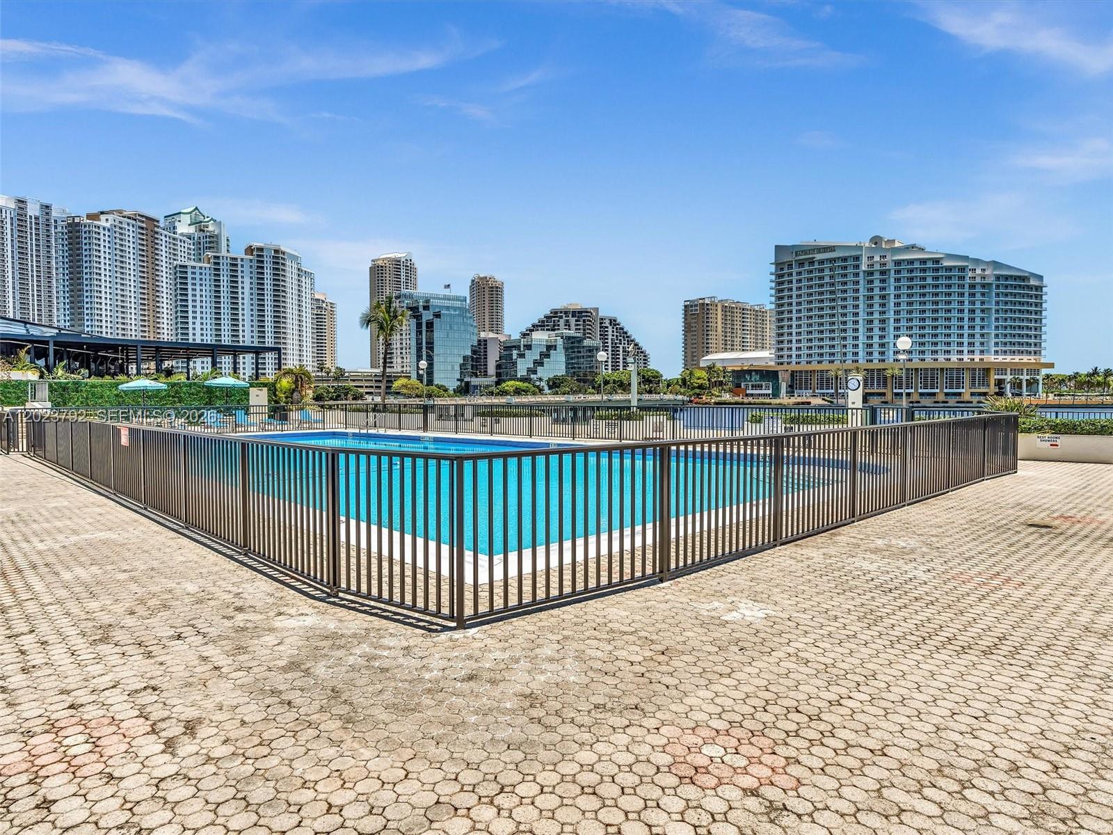 825 Brickell Bay Dr #2048 Miami, FL 33131