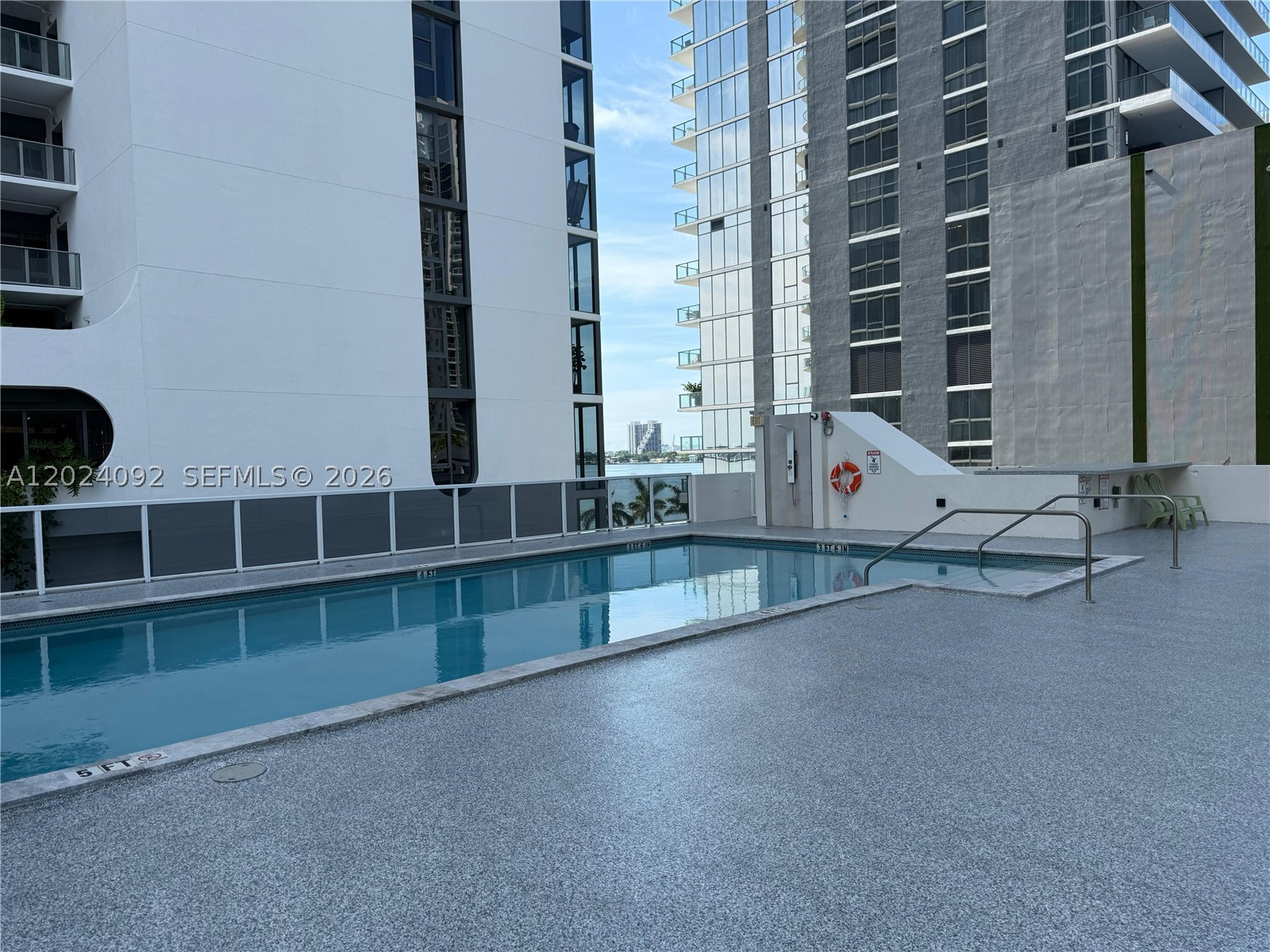 image 23 Biscayne Bay33