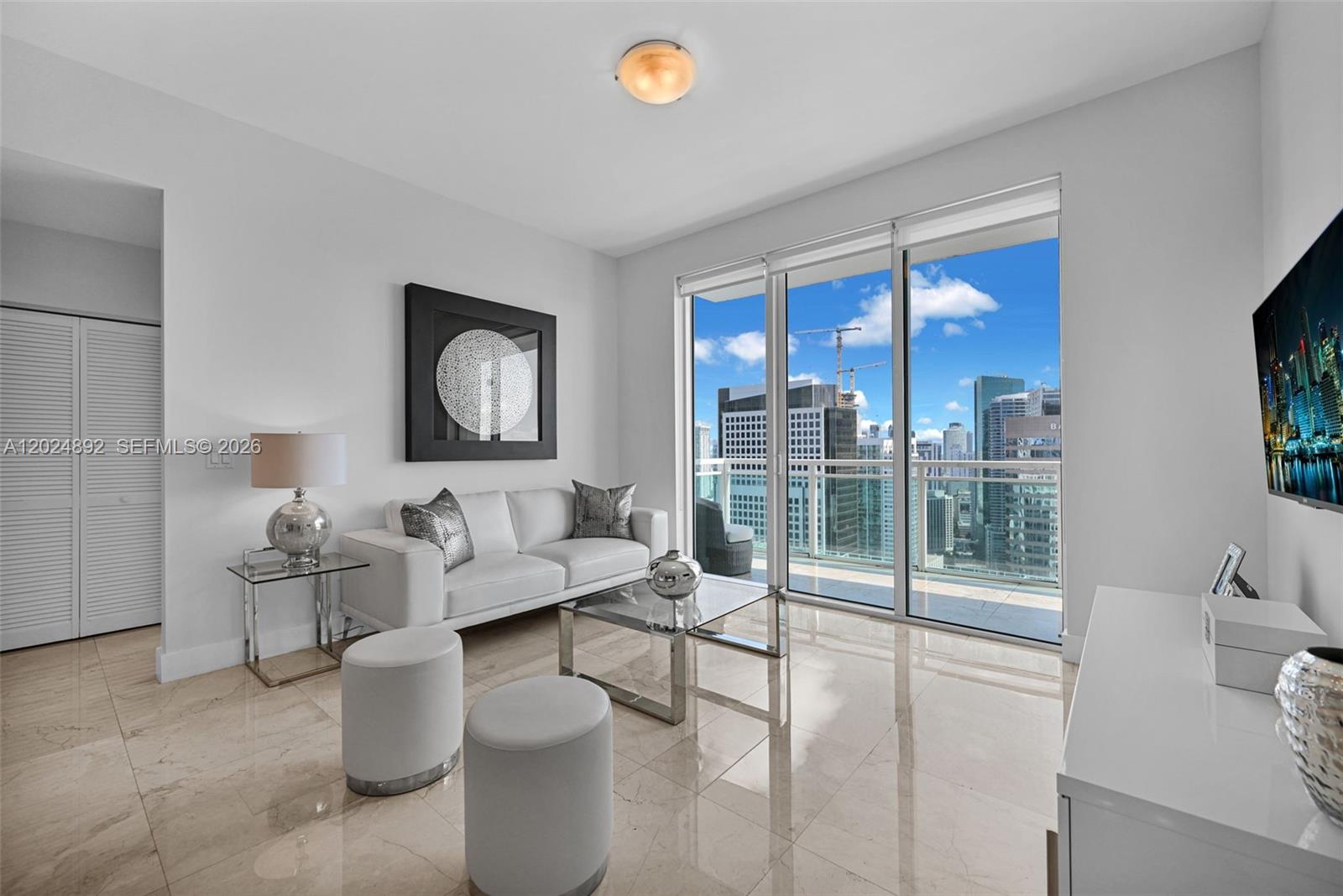 950 Brickell Bay Dr #4204 Miami, FL 33131