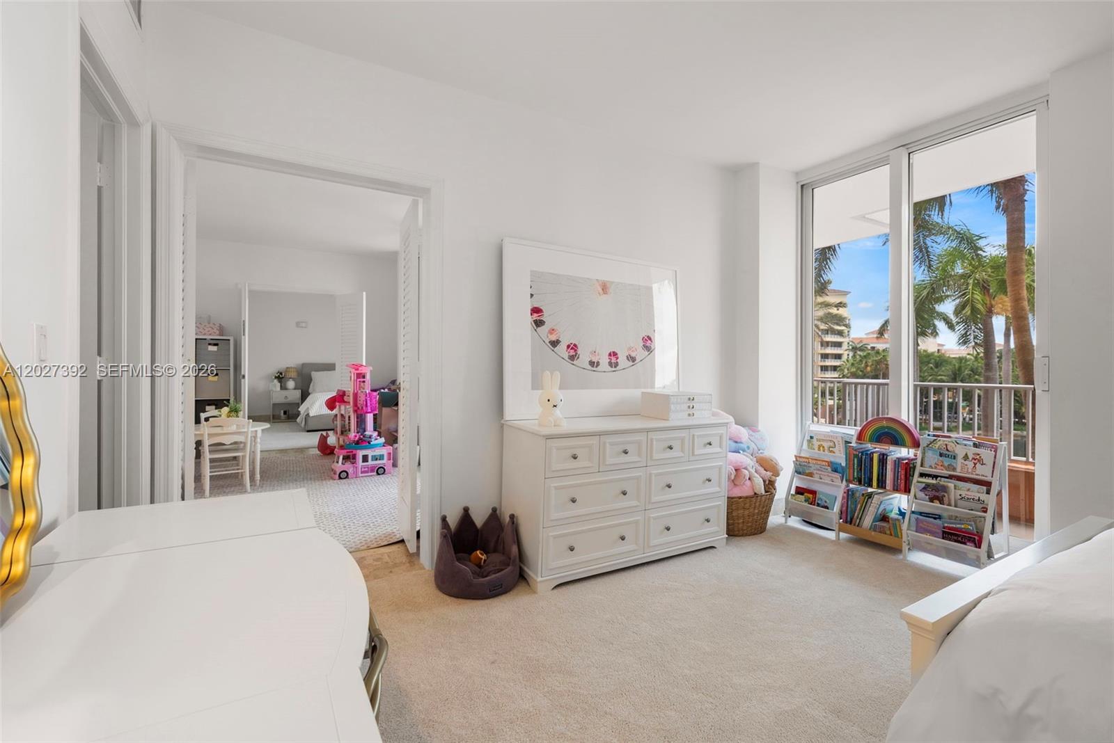 785 Crandon Blvd #205/305 Key Biscayne, FL 33149