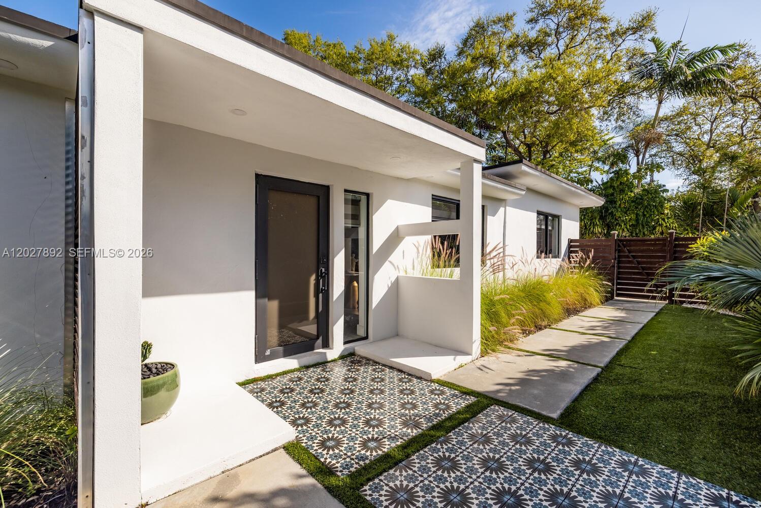 901 NE 82nd Ter Miami, FL 33138