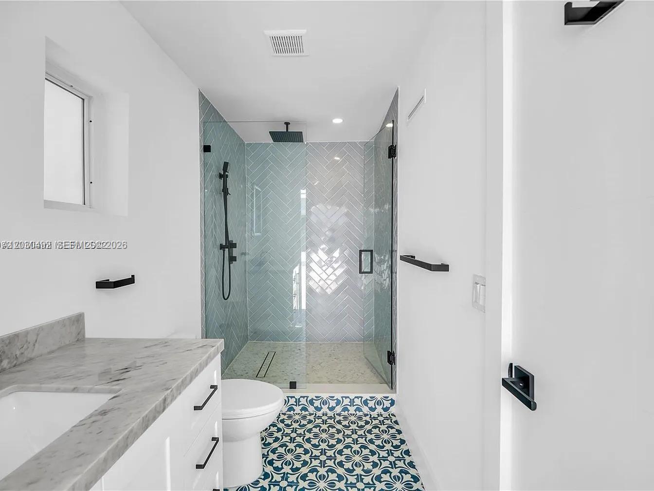 1905 Alamanda Dr North Miami, FL 33181
