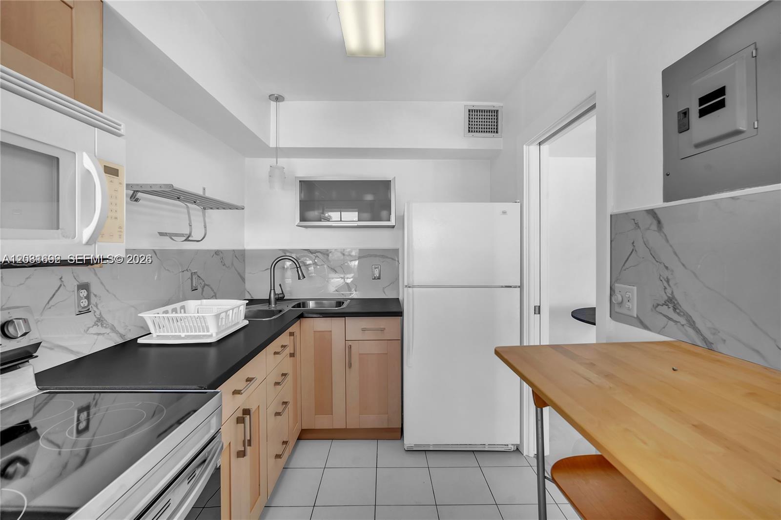 1100 Atlantic Shores Blvd #402 Hallandale Beach, FL 33009