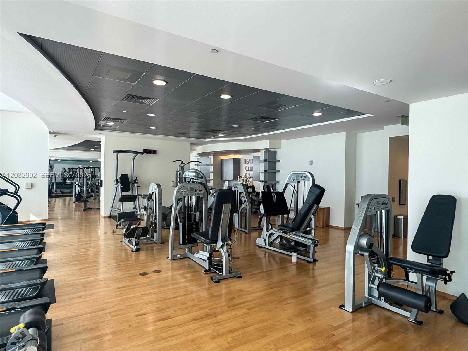 1331 Brickell Bay Dr #1504 Miami, FL 33131
