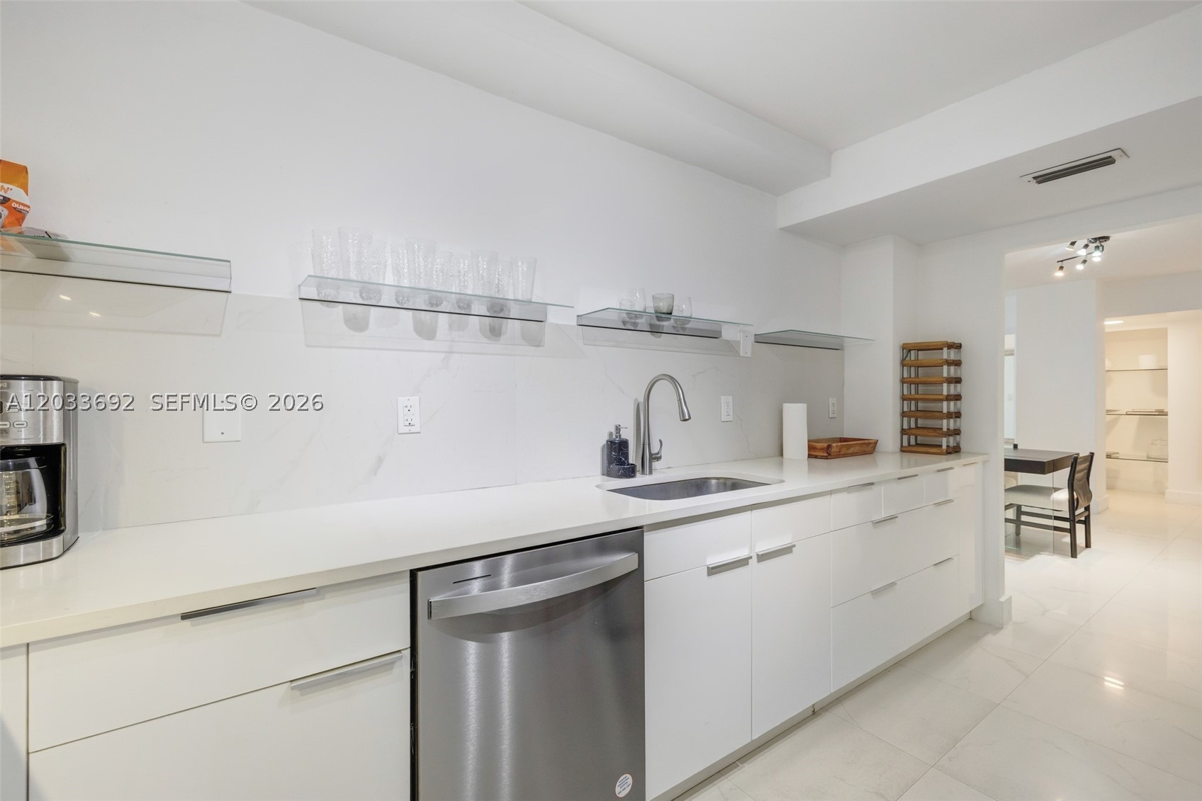 9511 Collins Ave #1211 Surfside, FL 33154