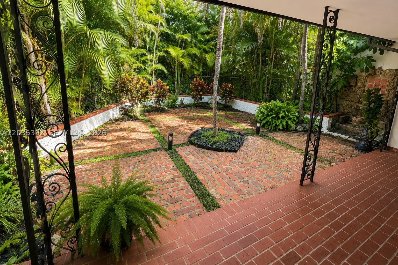 10115 Biscayne Blvd Miami Shores, FL 33138