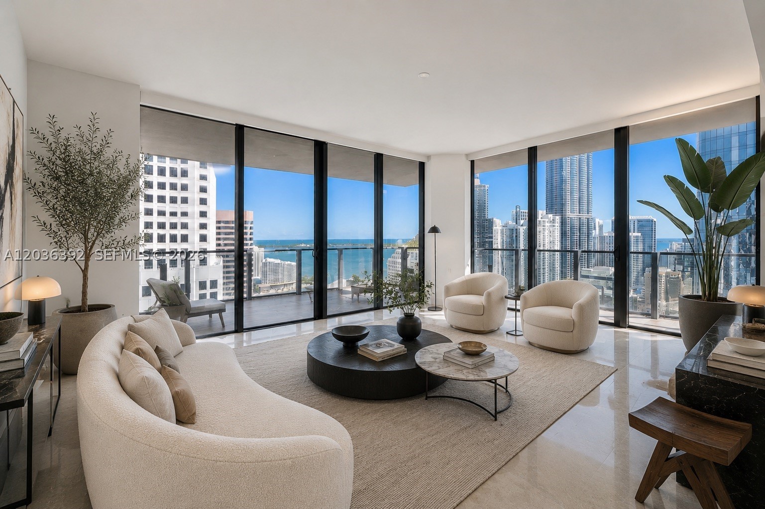 image Reach Brickell City Centre0