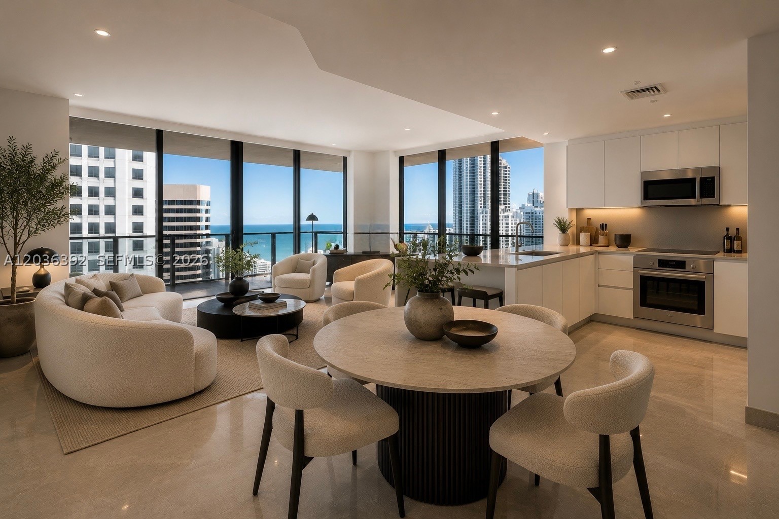 image Reach Brickell City Centre2