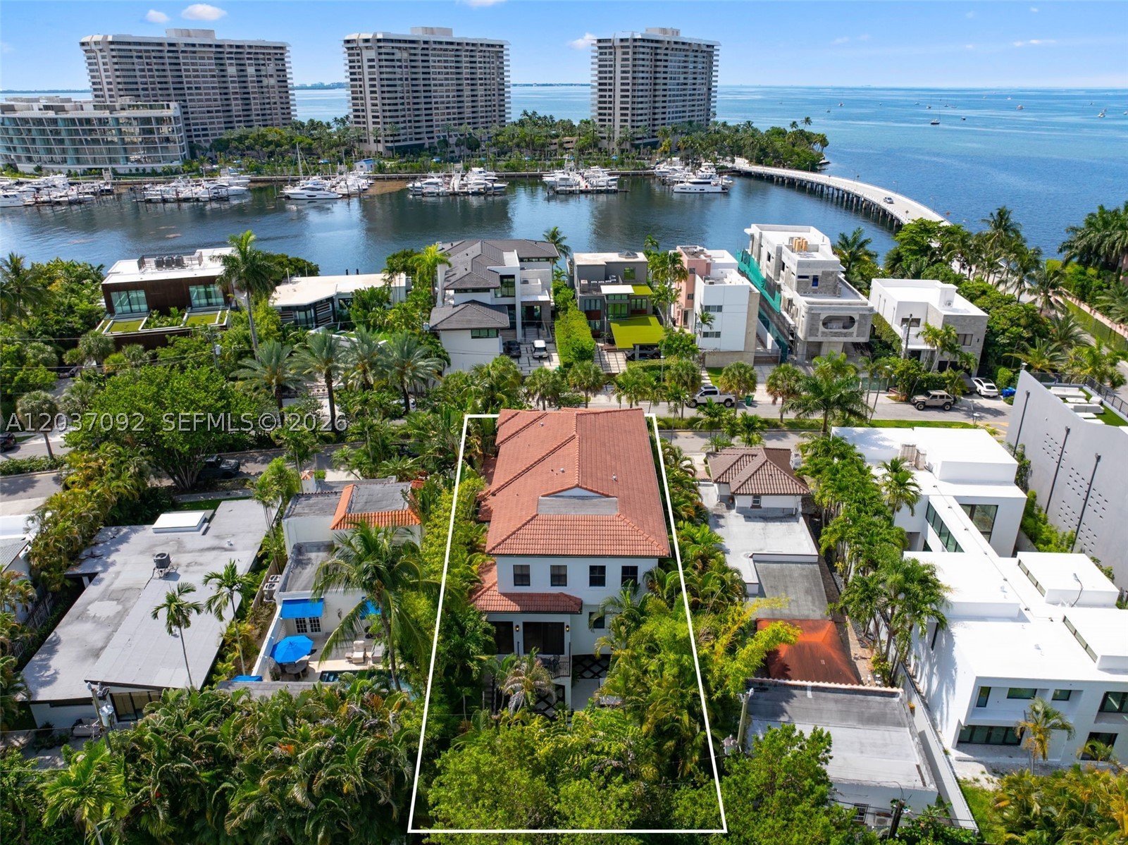 1803 S Bayshore Ln Miami, FL 33133