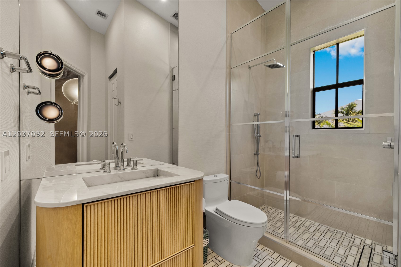 1803 S Bayshore Ln Miami, FL 33133