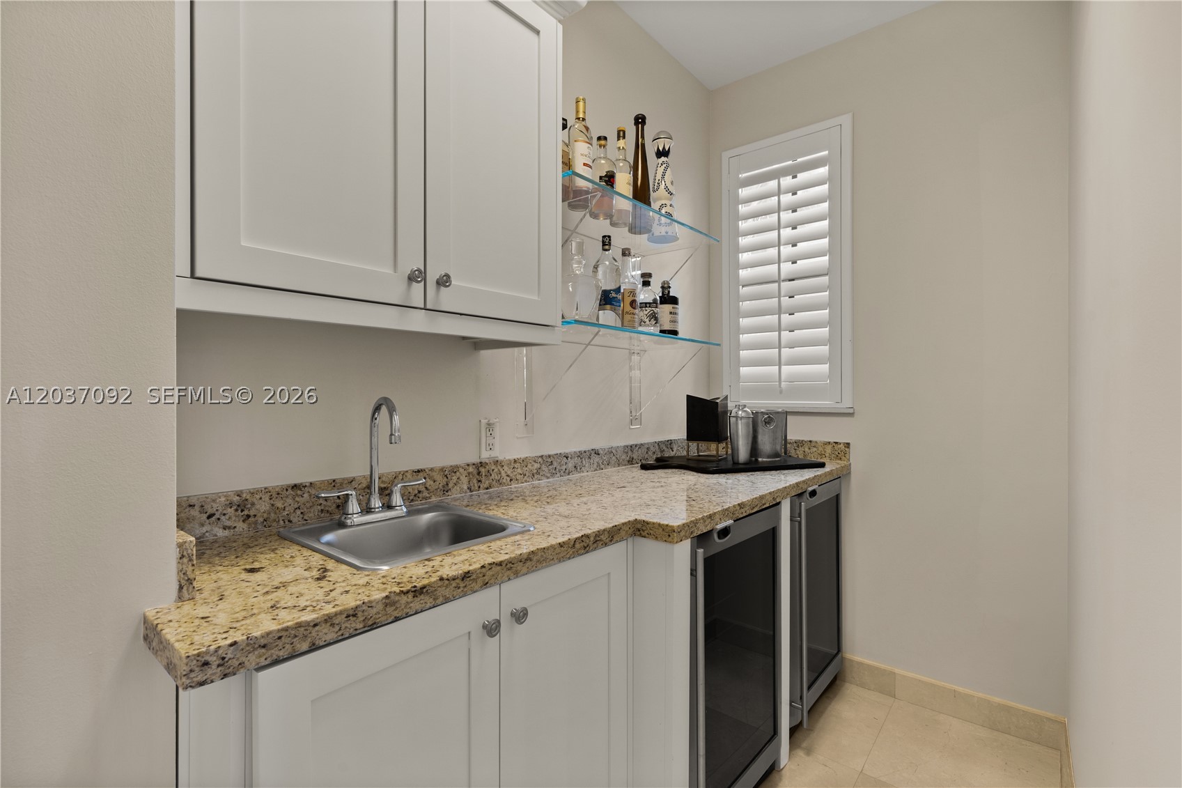 1803 S Bayshore Ln Miami, FL 33133