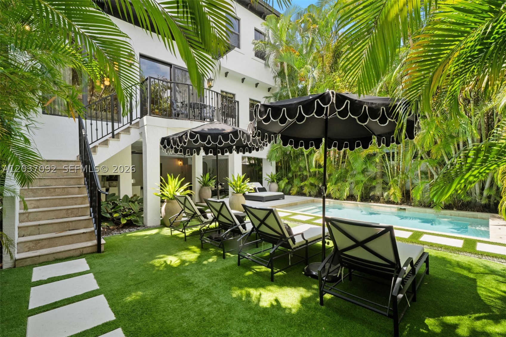 1803 S Bayshore Ln Miami, FL 33133