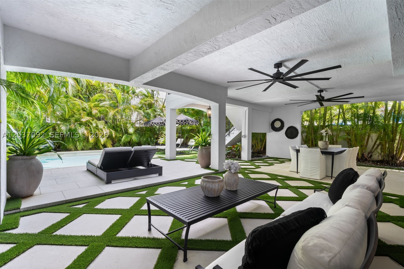 1803 S Bayshore Ln Miami, FL 33133