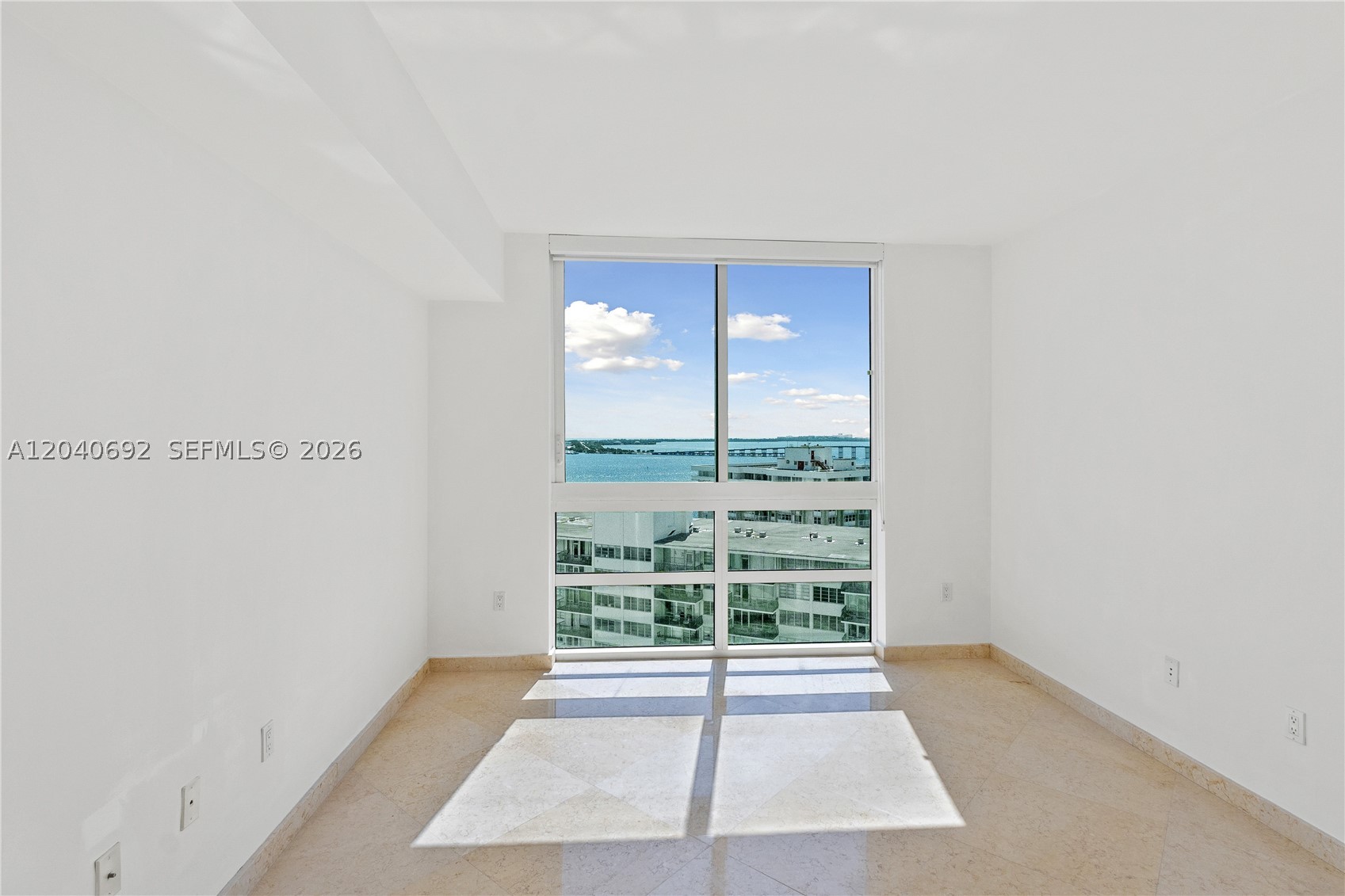 image Emerald at Brickell9