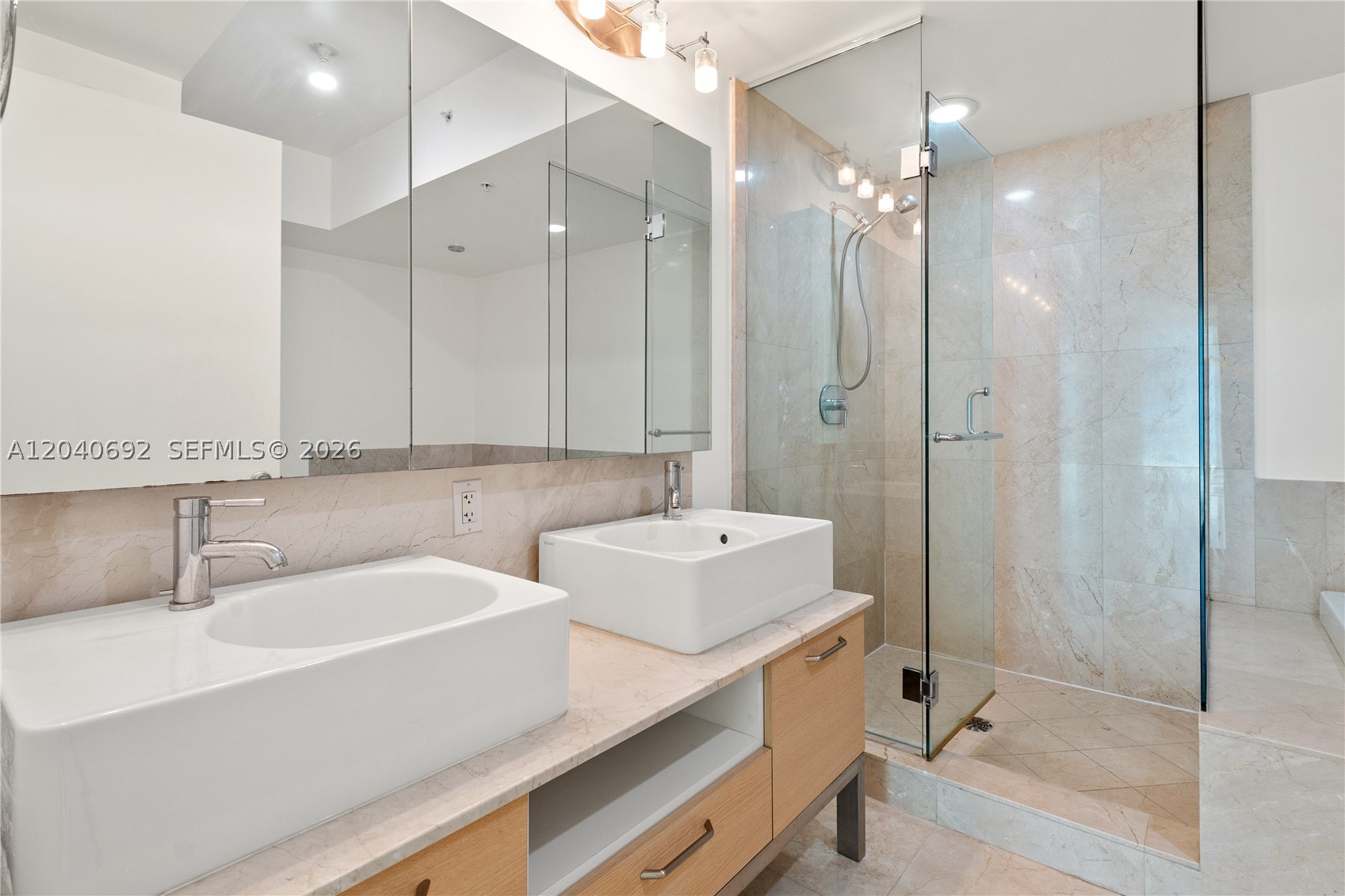 image Emerald at Brickell10