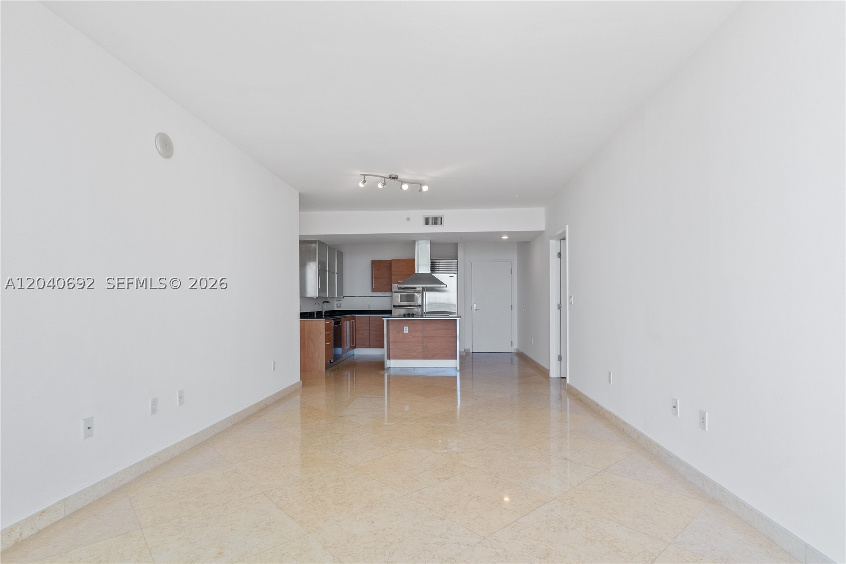 image Emerald at Brickell2