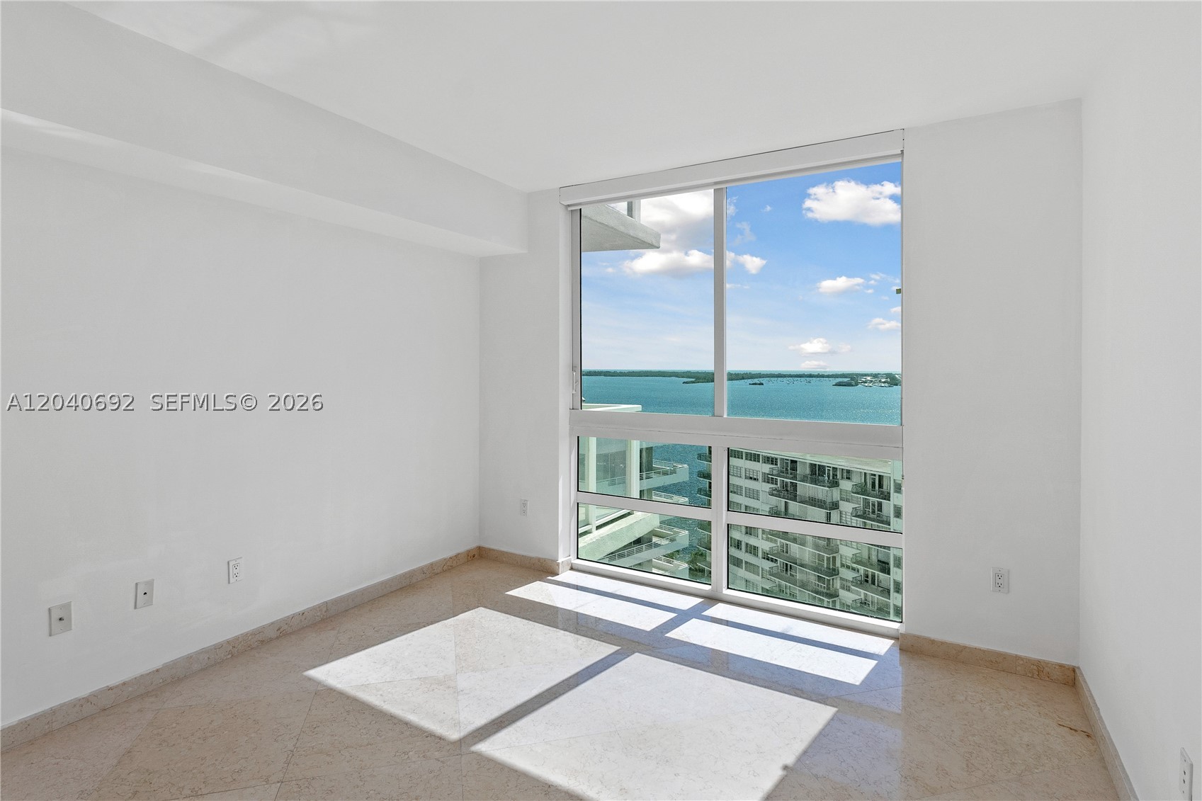 image Emerald at Brickell8