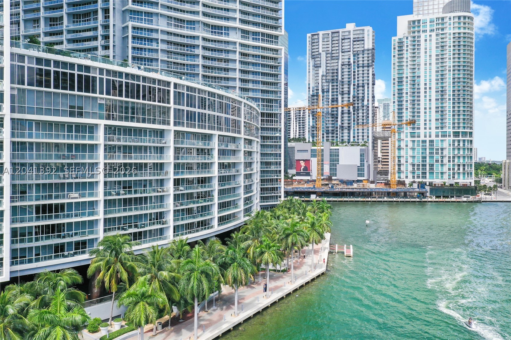 475 Brickell Ave #4715 Miami, FL 33131