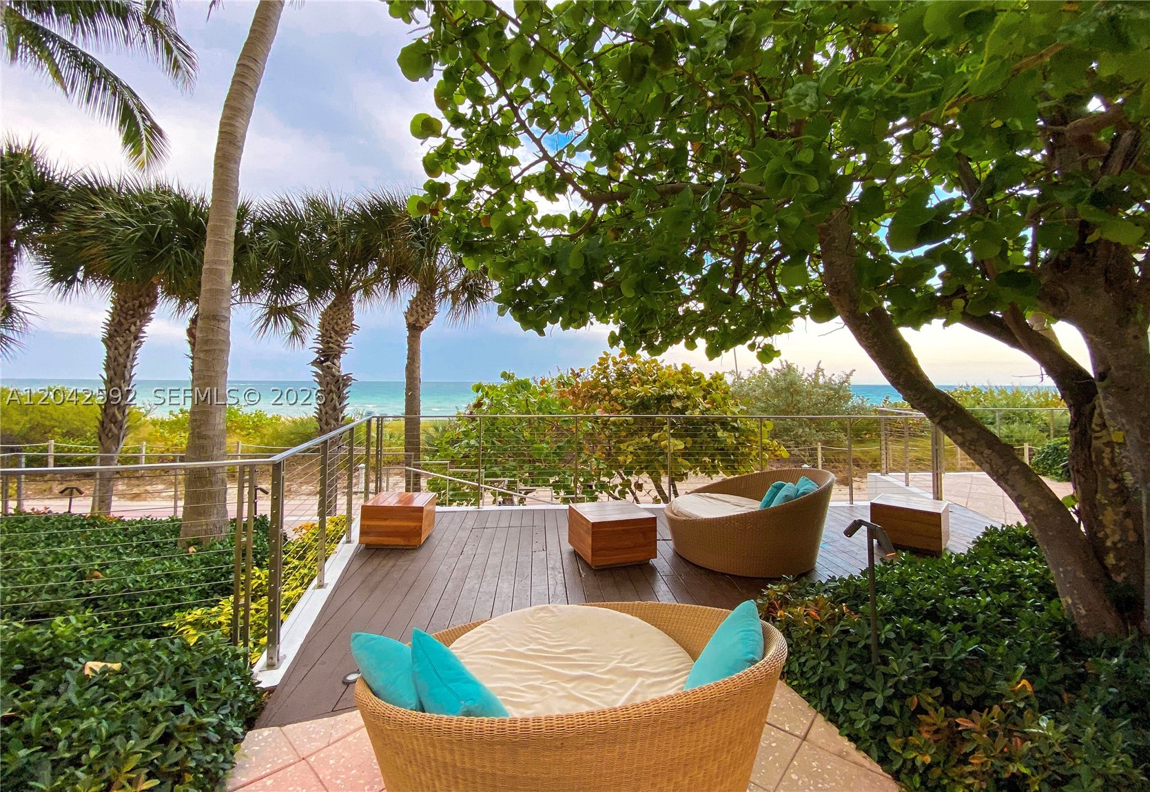 6801 Collins Ave #1101 Miami Beach, FL 33141