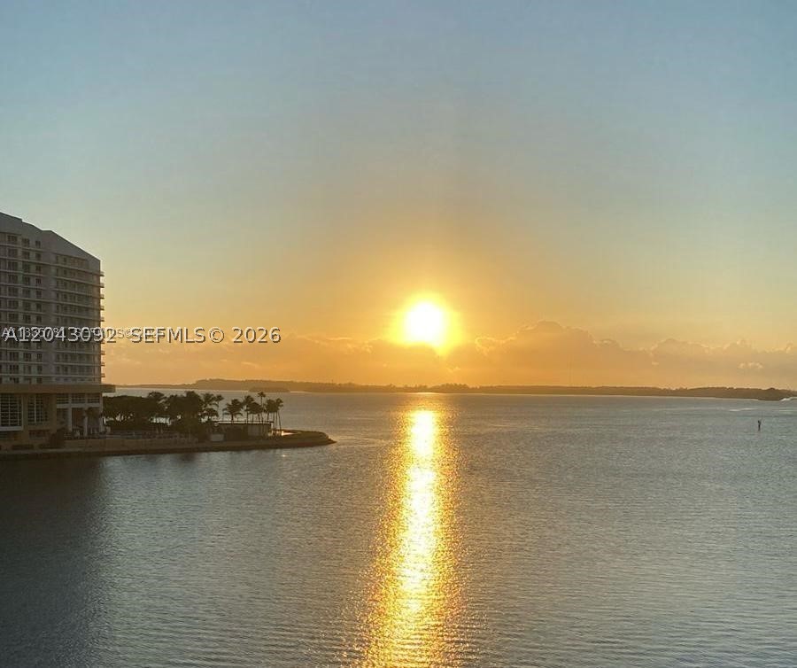 801 Brickell Bay Dr #669