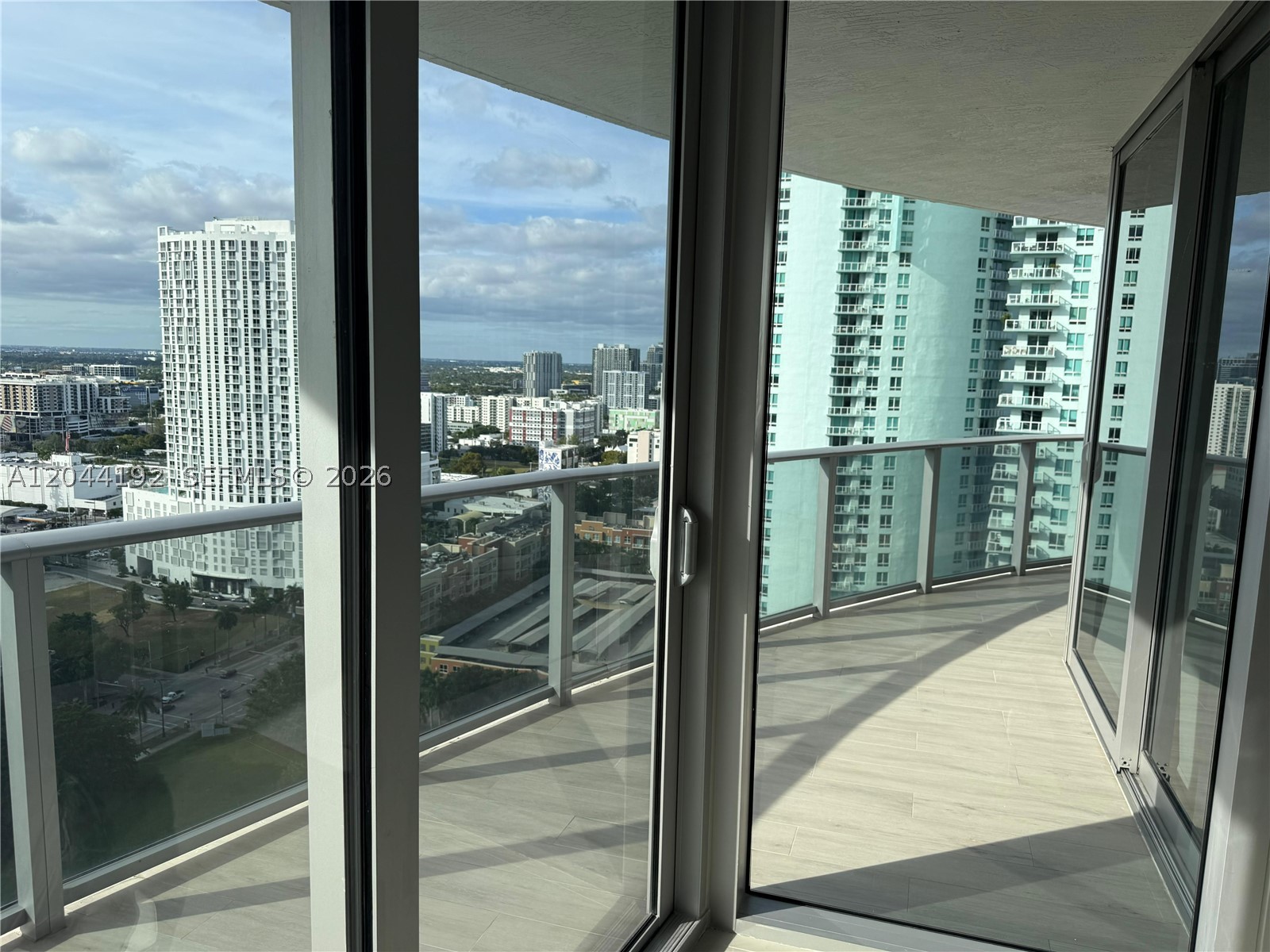 image Aria on the Bay15