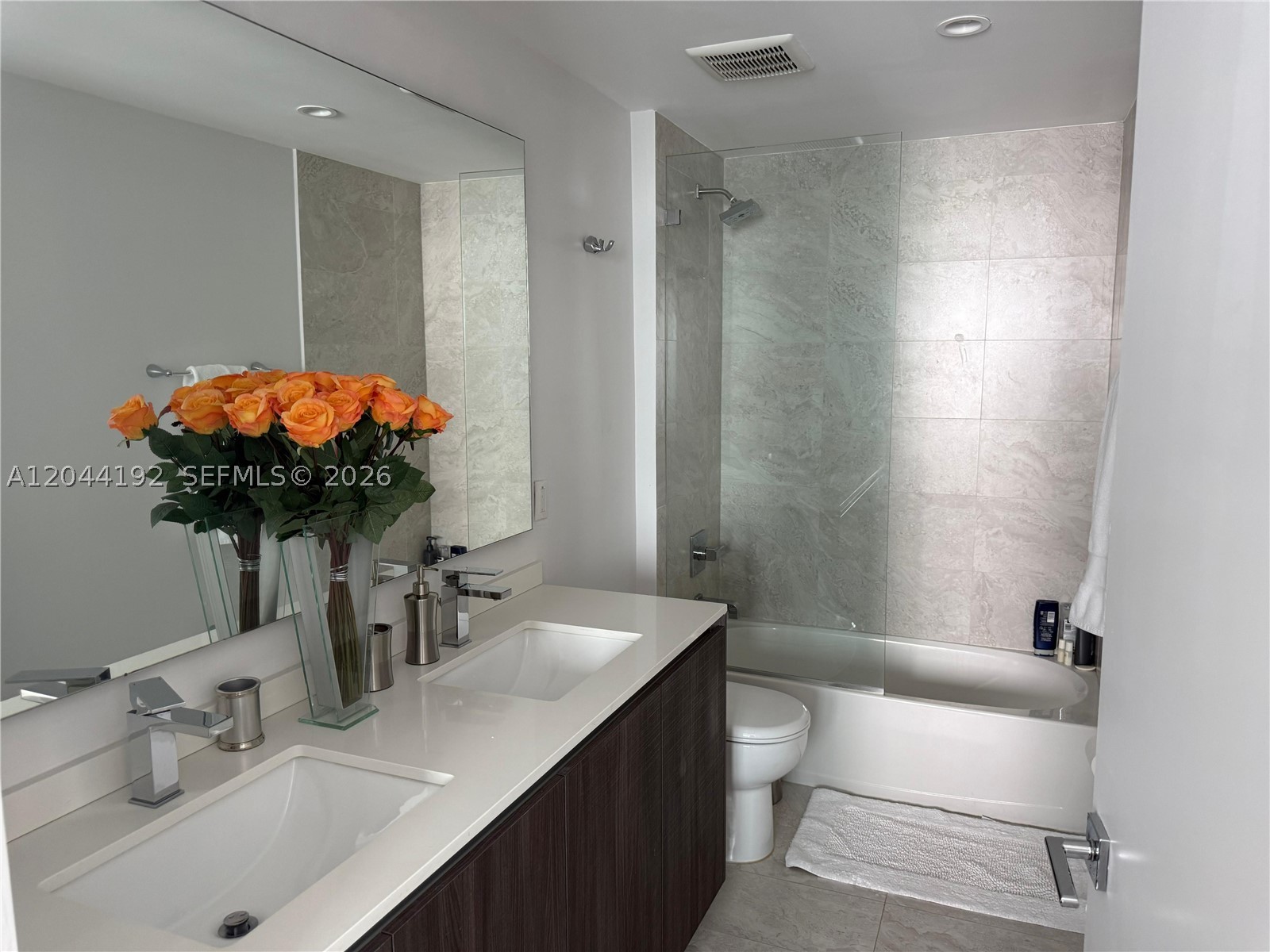 image Aria on the Bay16