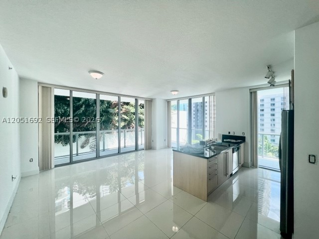 image Axis on Brickell North0