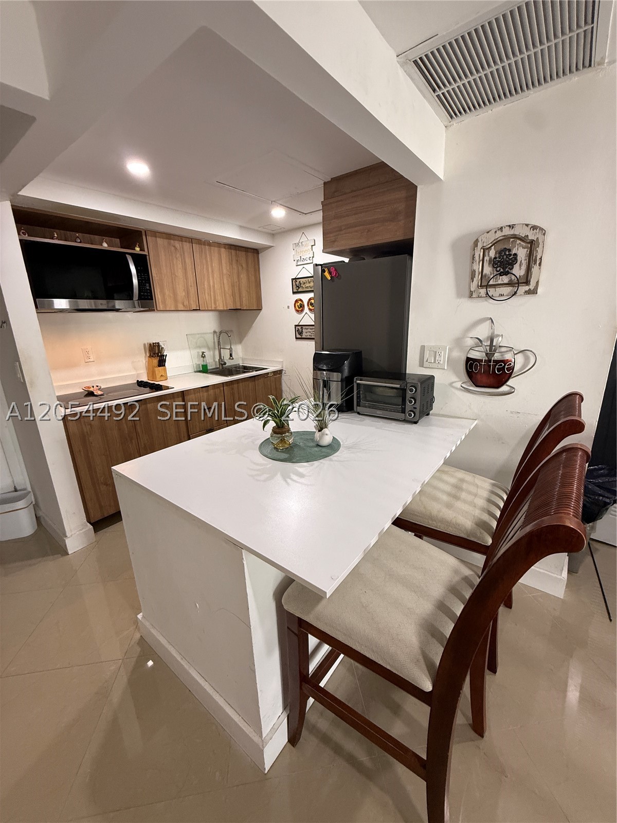 777 SW 9th Ave #205 Miami, FL 33130