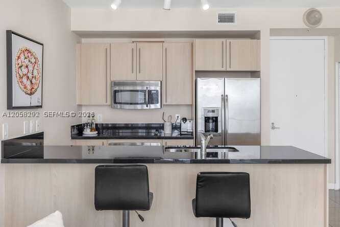 image Axis on Brickell North10