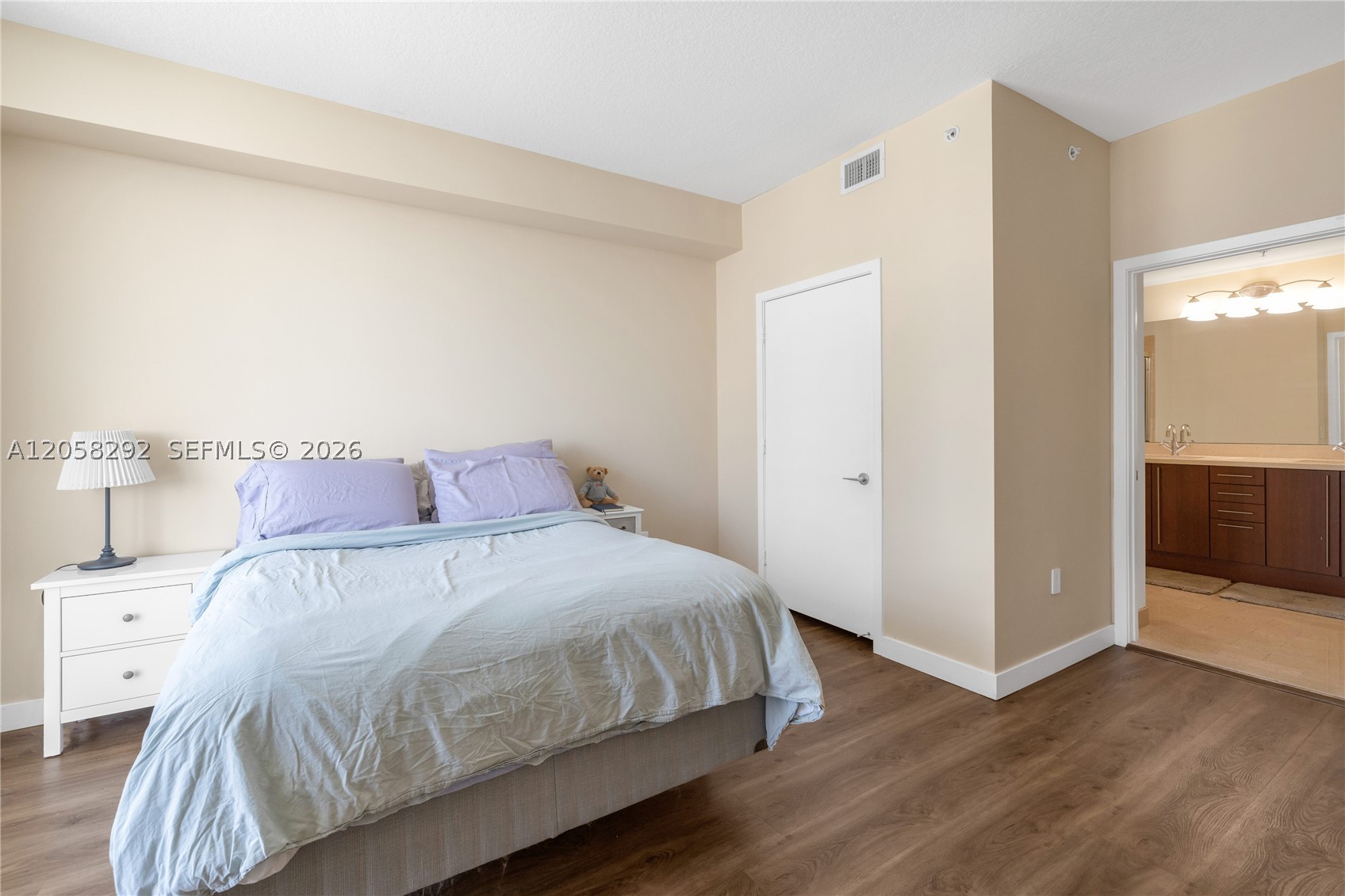 image Axis on Brickell North14