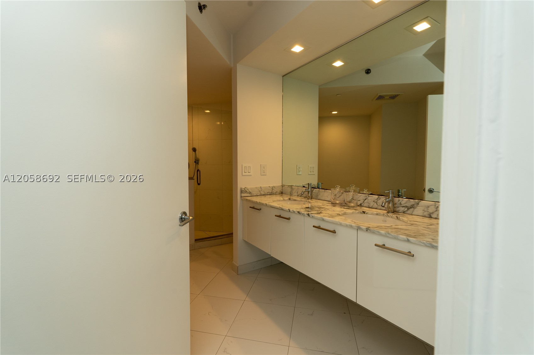 image 500 Brickell19