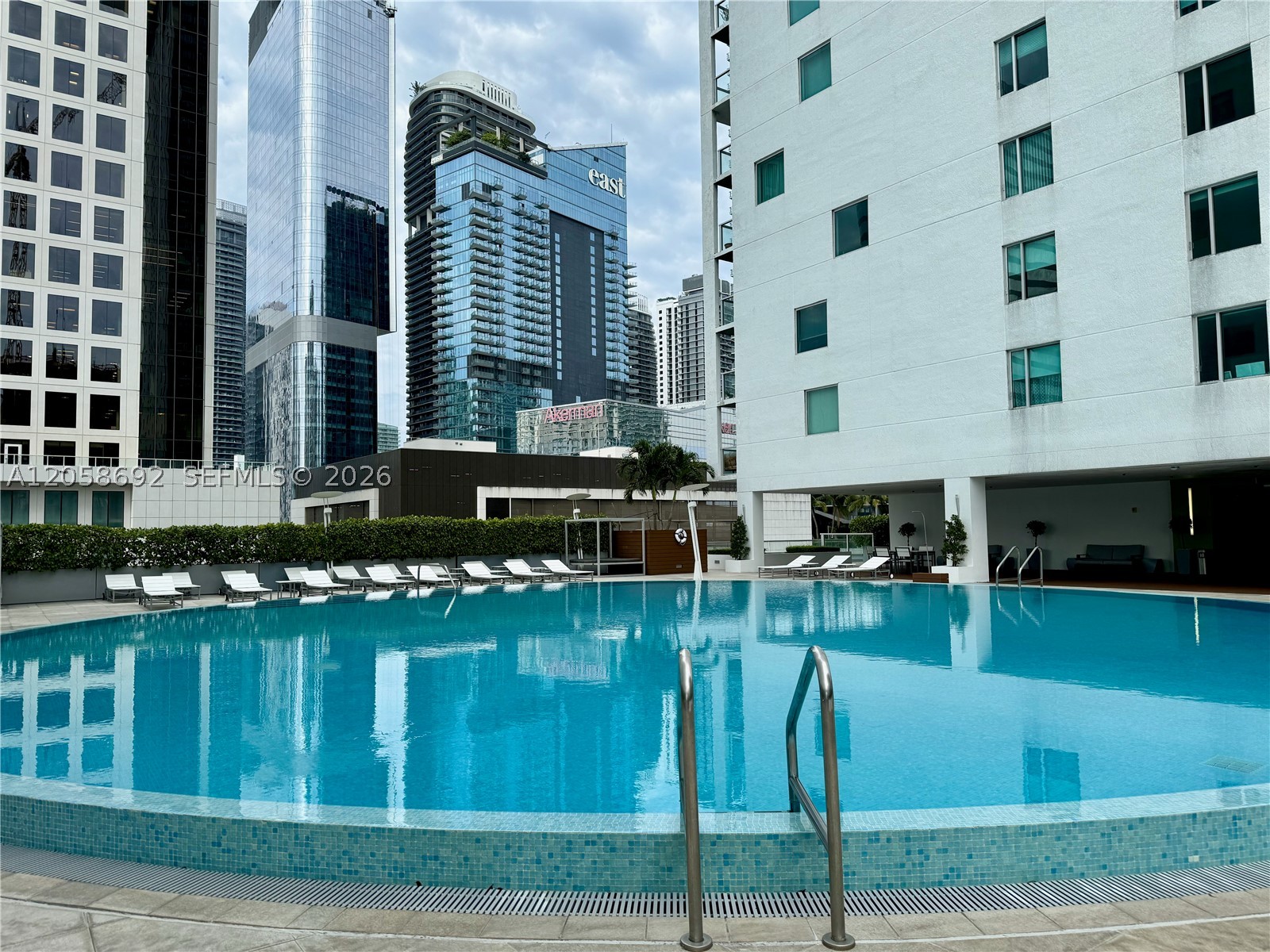 image 500 Brickell32