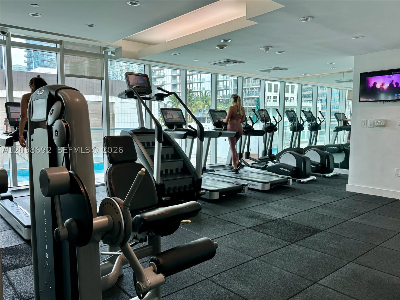 image 500 Brickell35