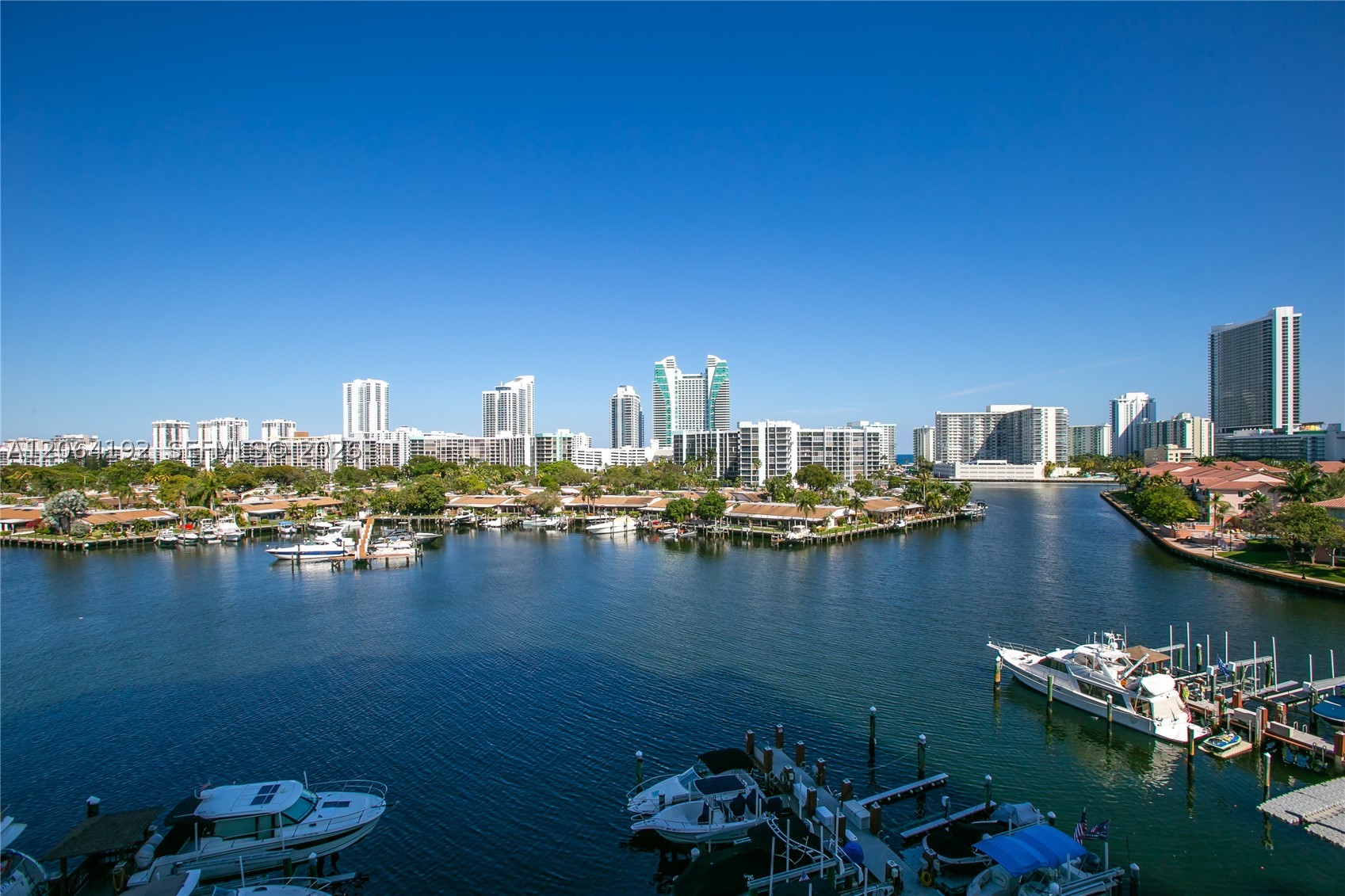 300 Three Iss Blvd #406
