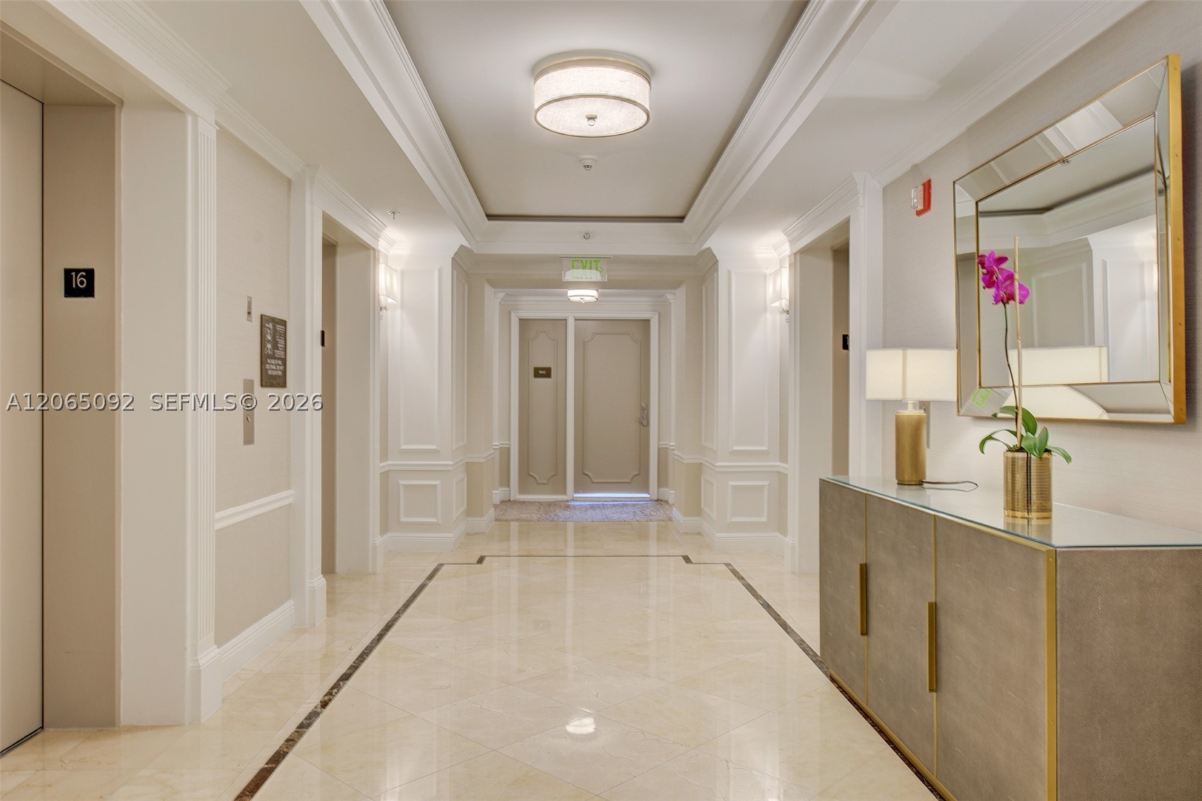 image Ritz-Carlton Coconut Grove18