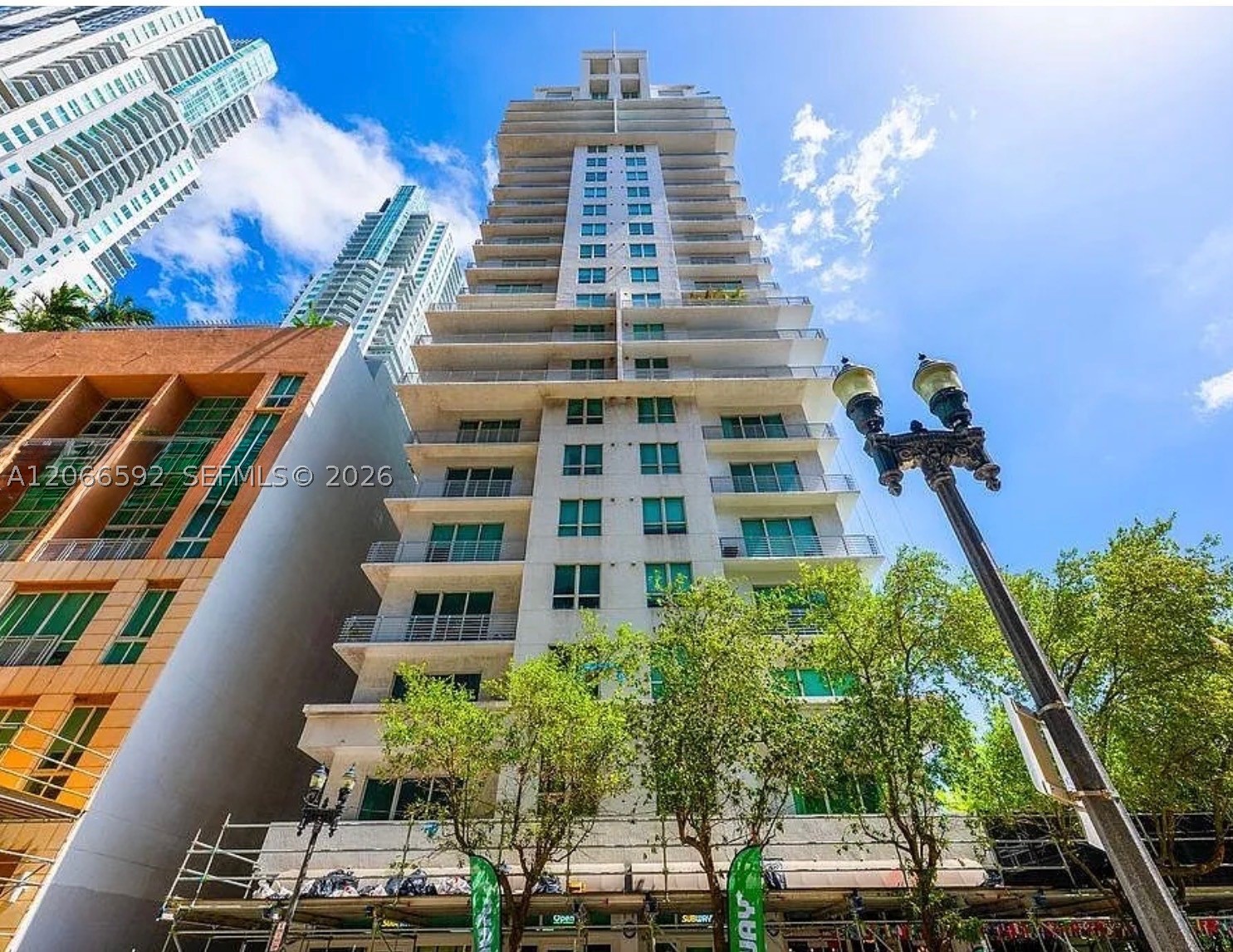 image Loft Downtown I10