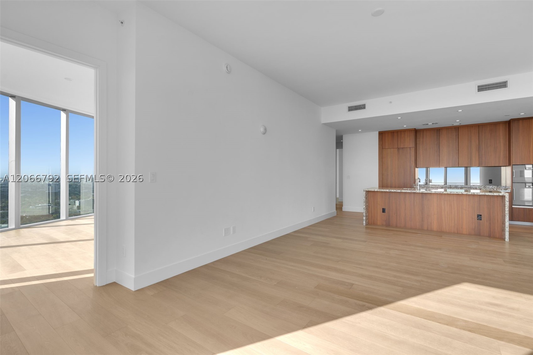 image Una Residences26