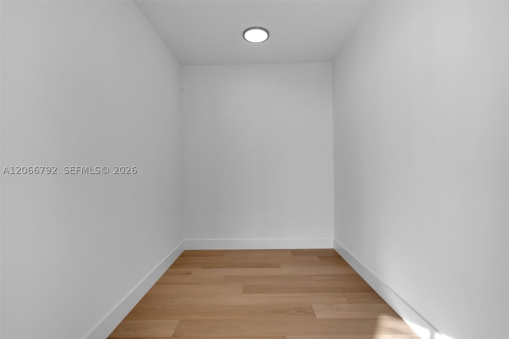 image Una Residences38