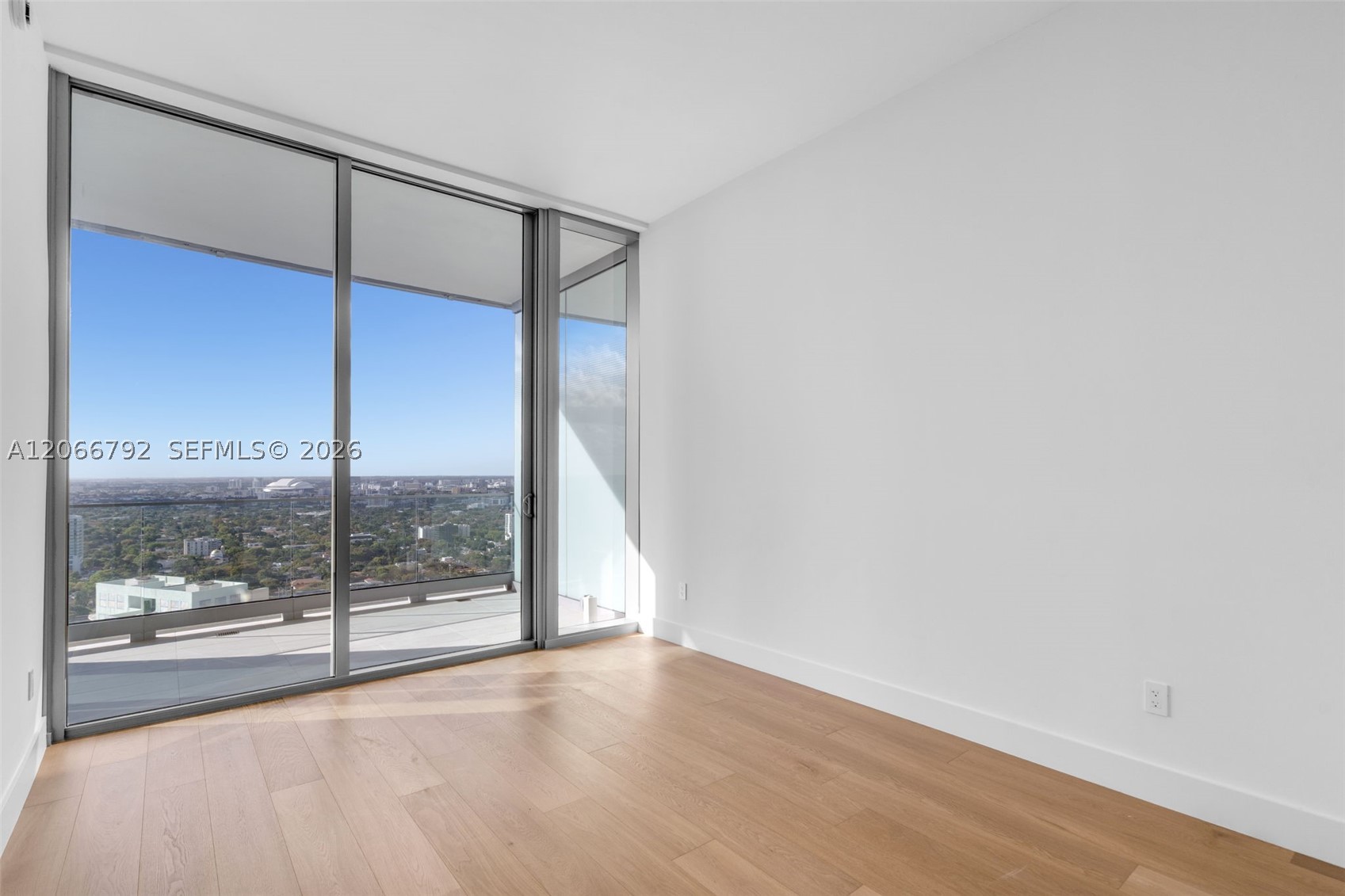 image Una Residences49