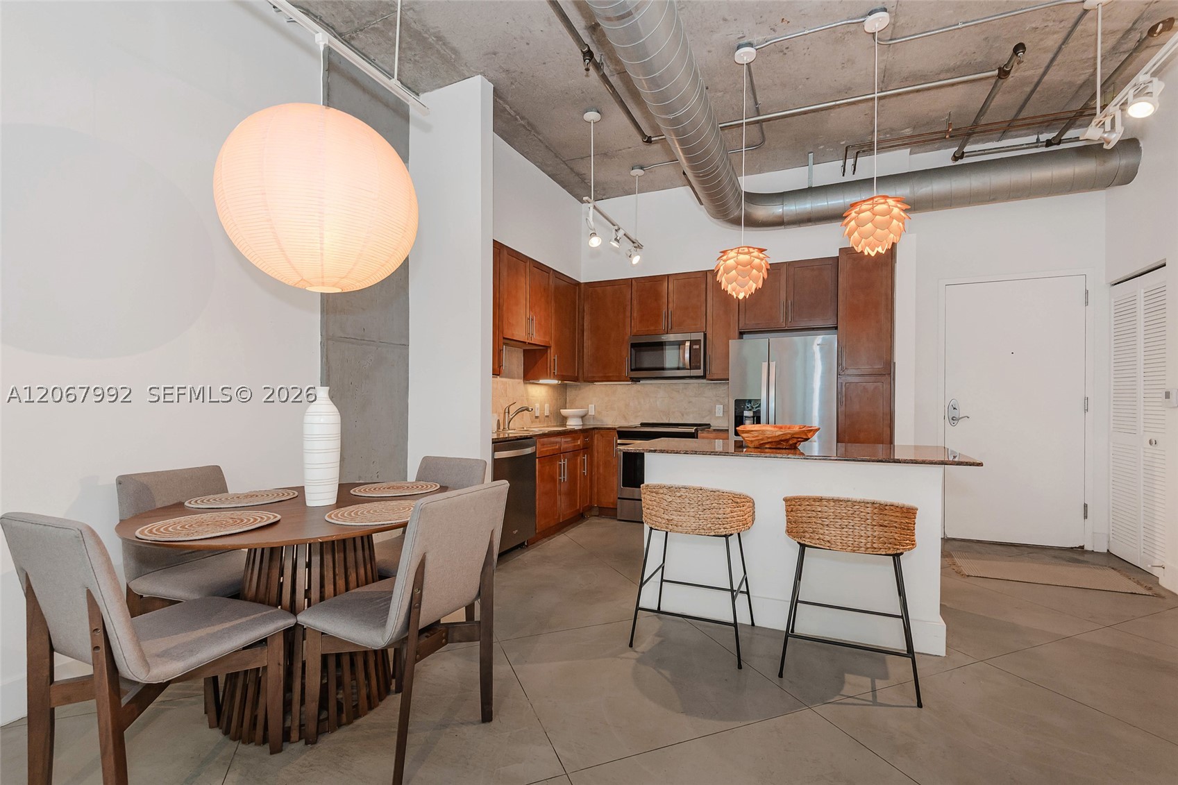 image Cite on the Bay West10